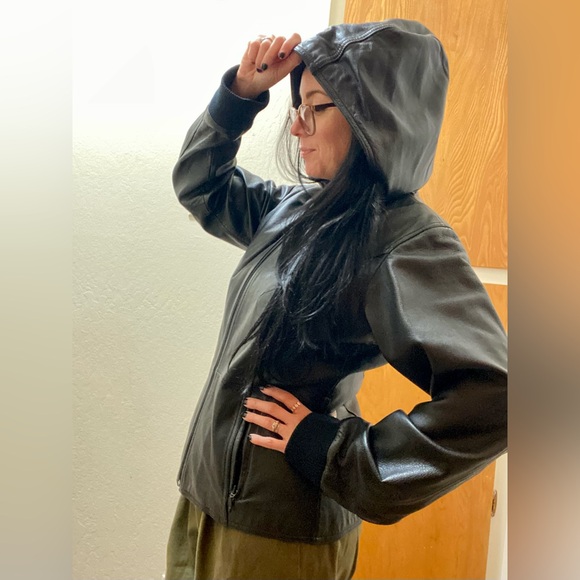 Vintage 90s Leather Hooded Black Wilson’s Jacket - Picture 3 of 9